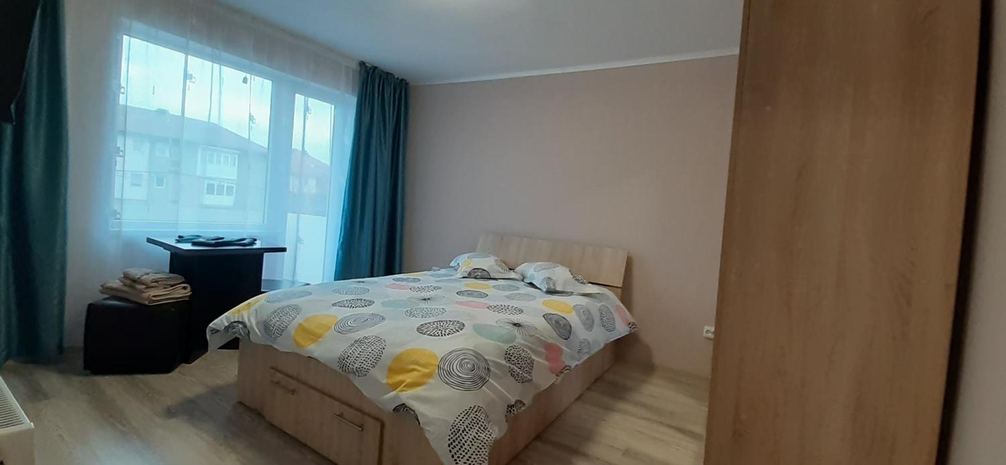 Studio Ultracentral Cu Balcon Onesti Exteriör bild